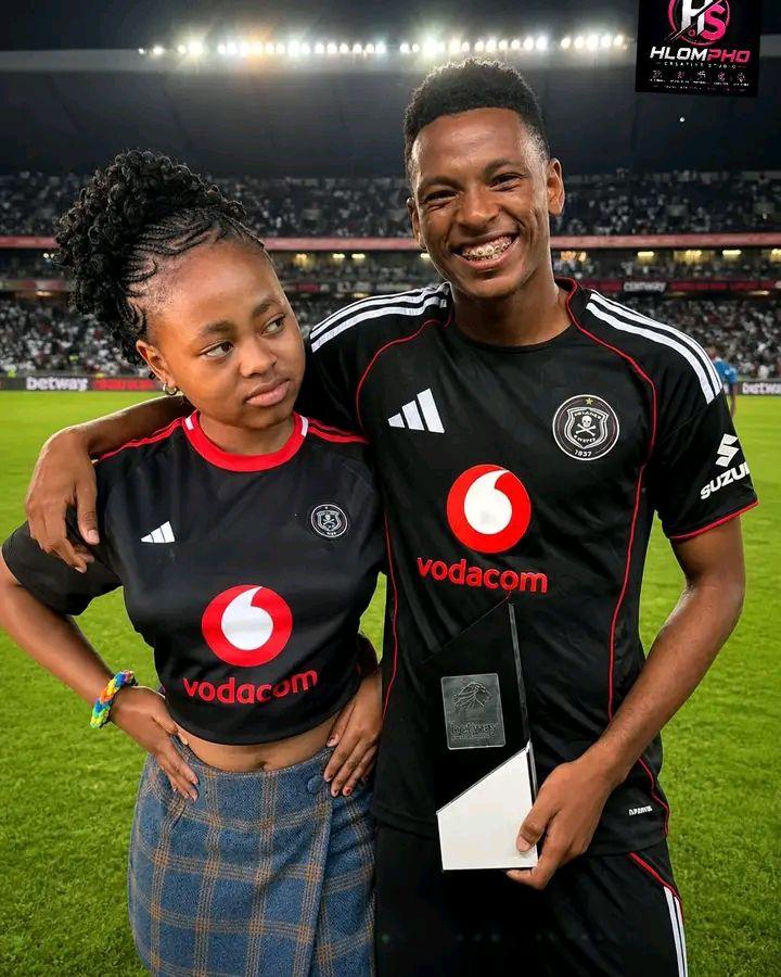 Azania tweet media