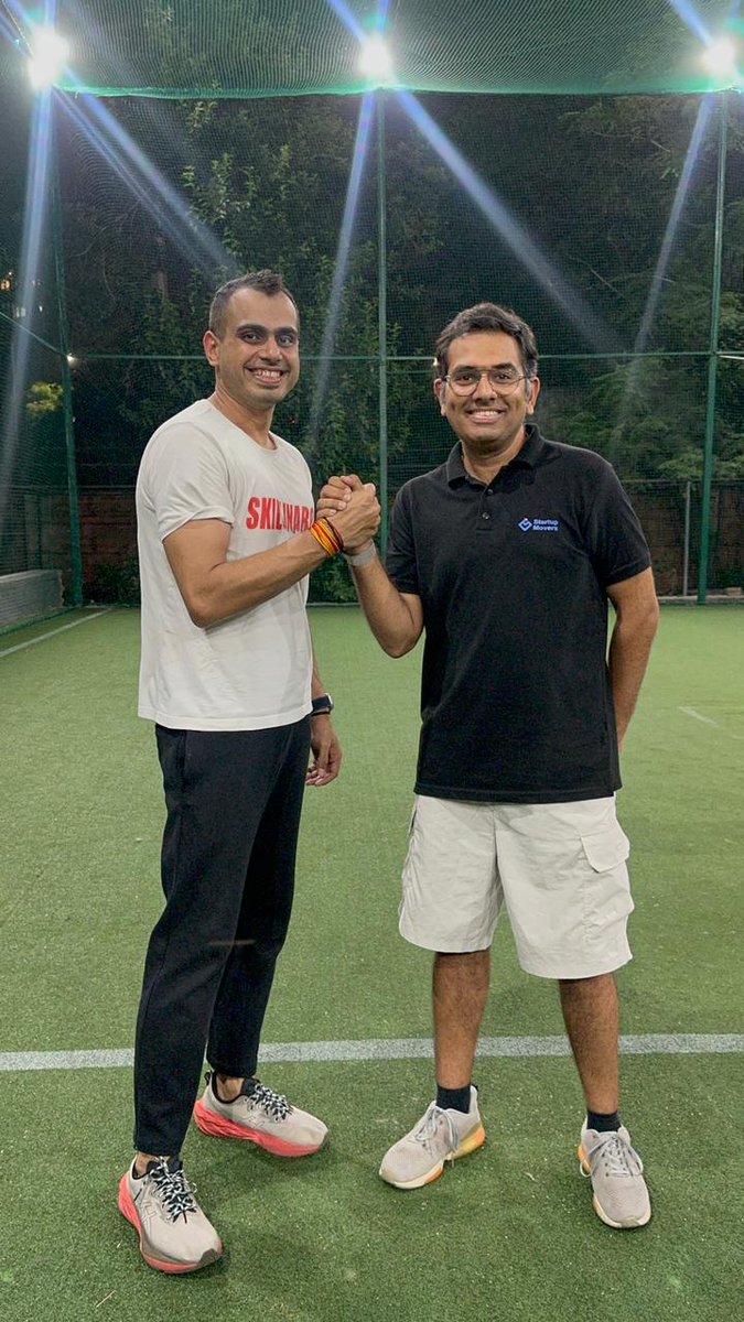 startupmovers's tweet photo. A night full of cricket, competition &amp; community.🏏✨

@startupmovers  x @skillinabox  came together for a fun Cricket Night.
SIB took the win, but everyone won in bonding. 🤝

More such game nights ahead! 🚀
#StartupMovers #Skillinabox #TeamBonding #CricketNight https://t.co/nwJHlzeou8
