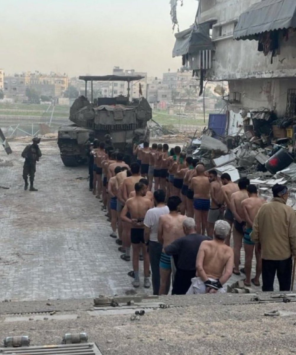 MiddleEast Live tweet media