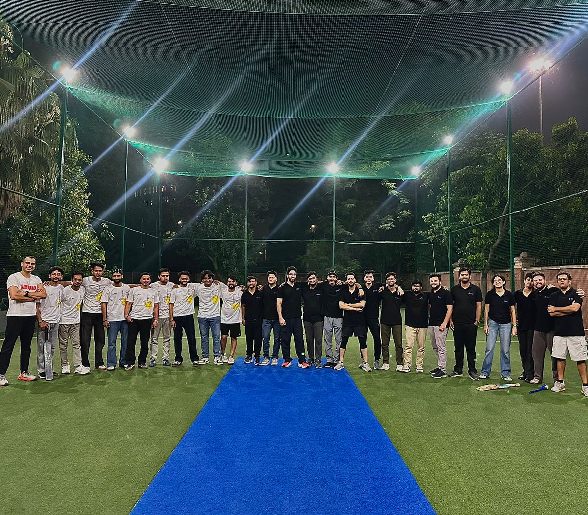 startupmovers's tweet photo. A night full of cricket, competition &amp; community.🏏✨

@startupmovers  x @skillinabox  came together for a fun Cricket Night.
SIB took the win, but everyone won in bonding. 🤝

More such game nights ahead! 🚀
#StartupMovers #Skillinabox #TeamBonding #CricketNight https://t.co/nwJHlzeou8