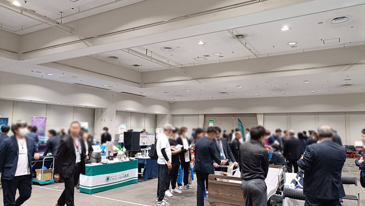 kaientai_kouchi's tweet photo. 本日、「介援隊 福祉用具展示会in大阪」をOMM展示ホール(B・Cホール)にて開催いたしました✨
福祉用具メーカー様が多数ご出展され盛況となりました！
会場にお越しいただいた皆様、誠にありがとうございます！🚢
 #介援隊 #福祉用具 #大阪 #展示会 #介護用品 https://t.co/3FwDKQUOdK