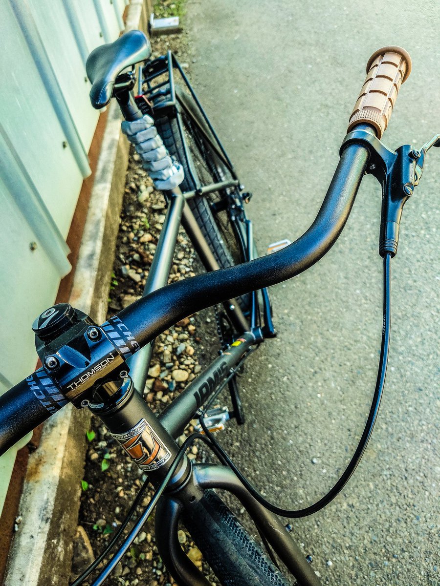 fuji_focus's tweet photo. クロモリのグラベルバイク導入
カメラ機材以外での私欲は久し振り。
#JAMIS https://t.co/g52IDOmwyZ