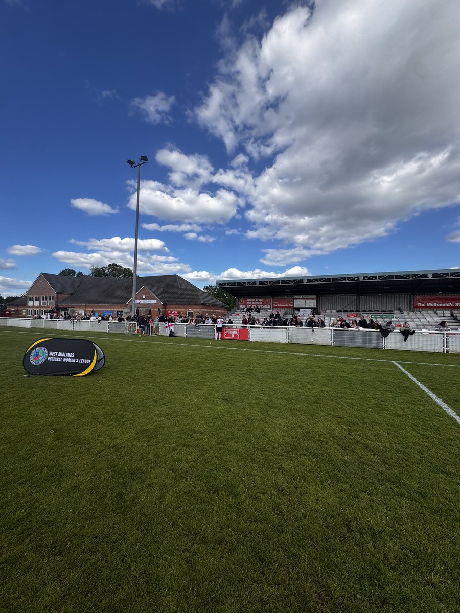 Hednesford Town Ladies tweet media