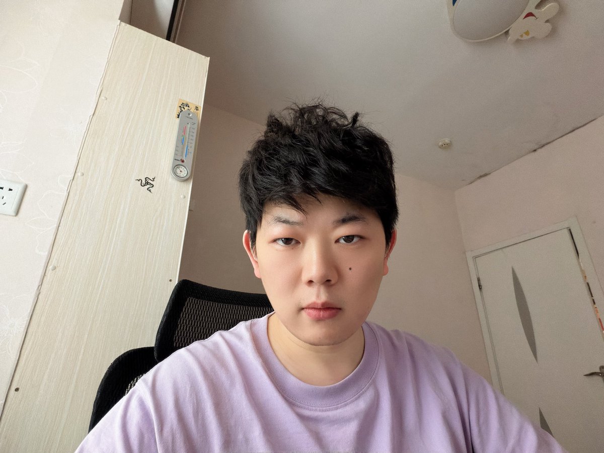 hsxsnow's tweet photo. summer is coming～ https://t.co/piYqIJrlYM