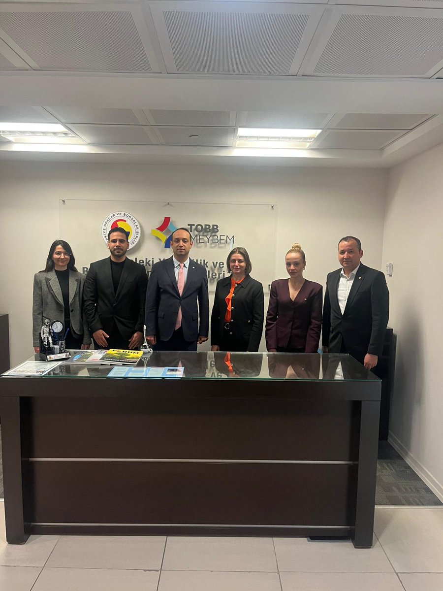_TSEV_'s tweet photo. TSEV olarak, Ankara programımız kapsamında TOBB Sektörler ve Girişimcilik Daire Başkanı Sayın Ahmet Saygın Baban’ı makamında ziyaret ettik. https://t.co/a6gUahn6Wq