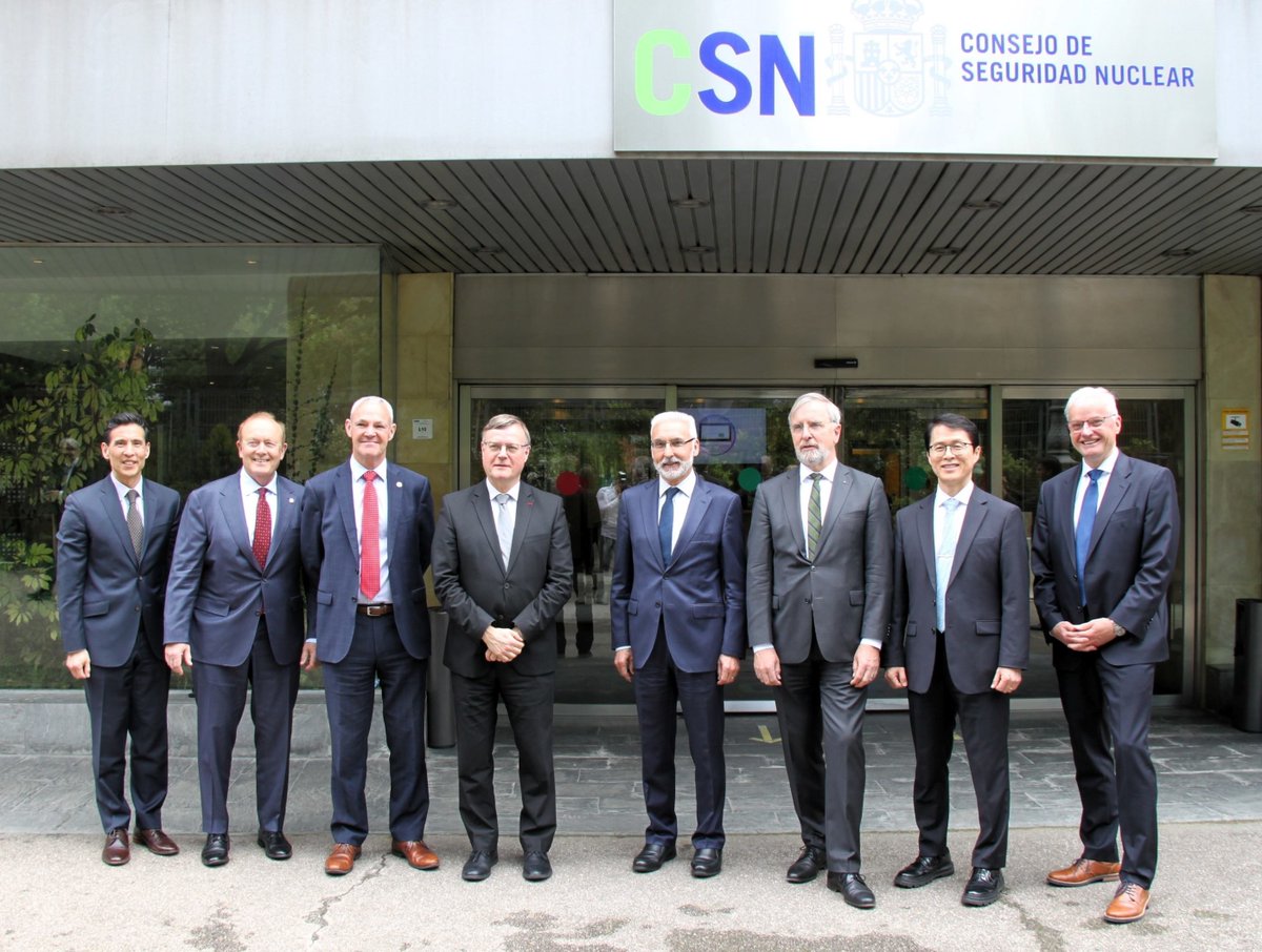 CSN_es's tweet photo. 🇪🇸 España acoge en la sede del #CSN la 57ª reunión de la Asociación Internacional de Reguladores Nucleares (#INRA).
🚶♀️🚶Los participantes visitarán las instalaciones de ENSA y la central de Santa María de Garoña como parte del programa.
🧐Más info: https://t.co/52GMbaXHX3 https://t.co/MVPKJQpJdK