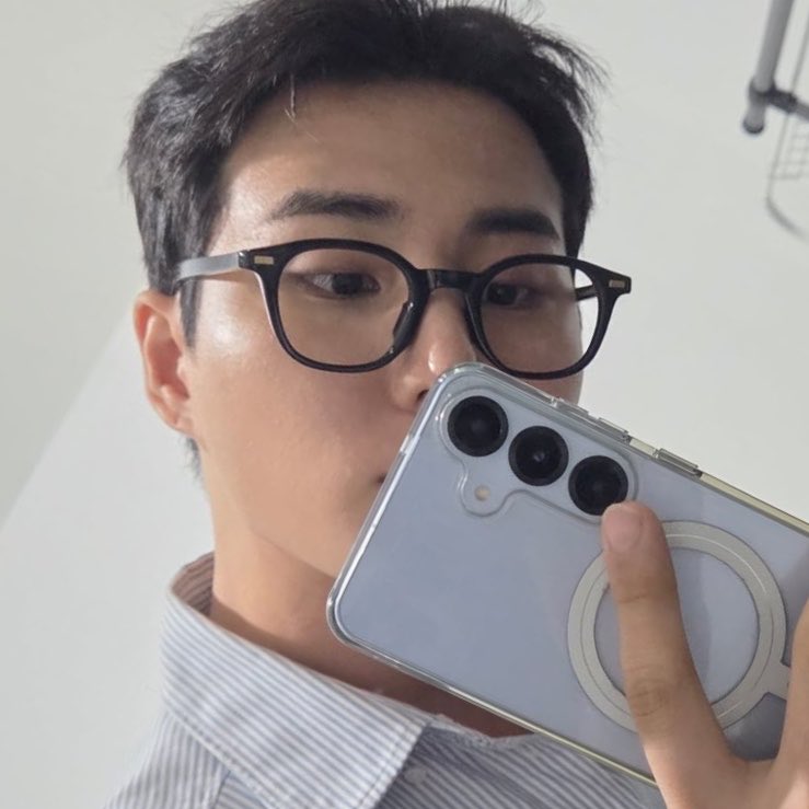 랑이 tweet media