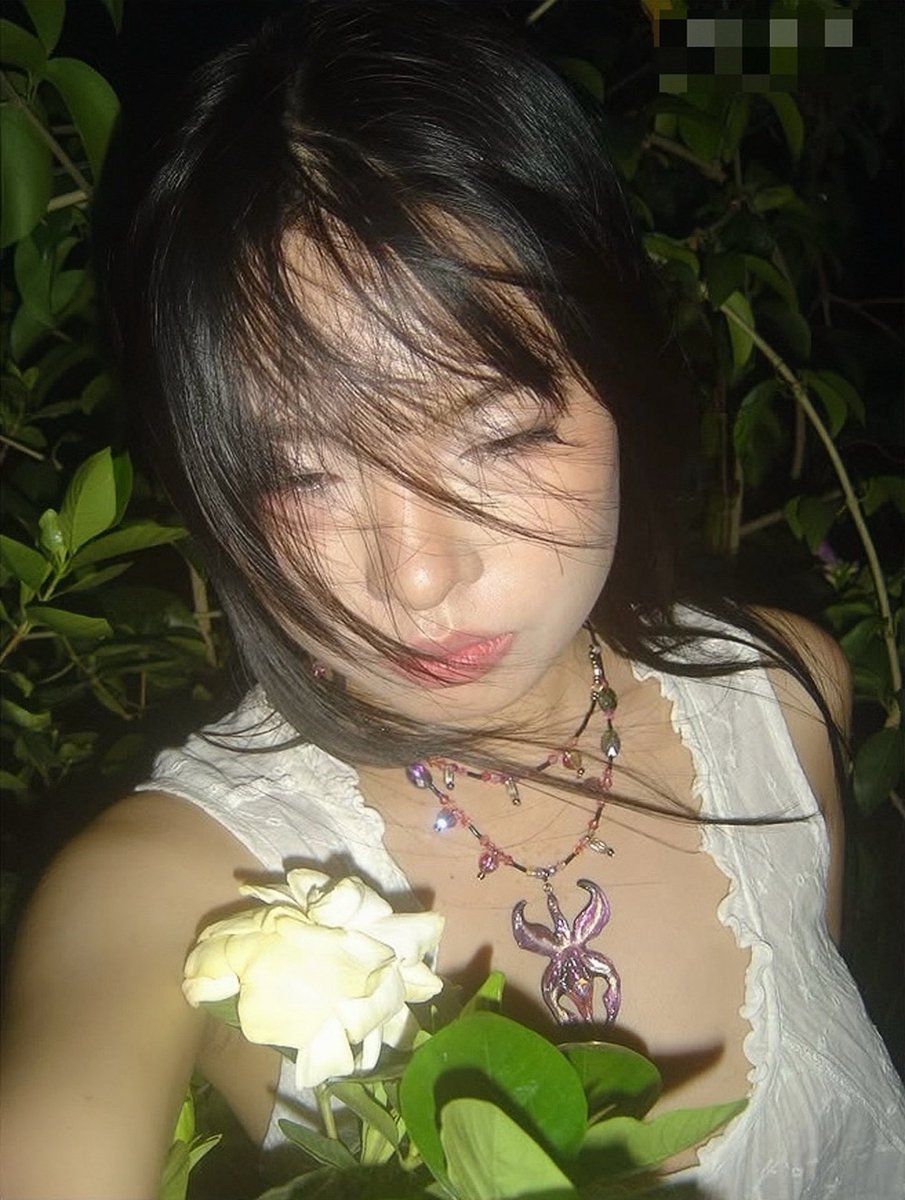 yakkhaykhong tweet media