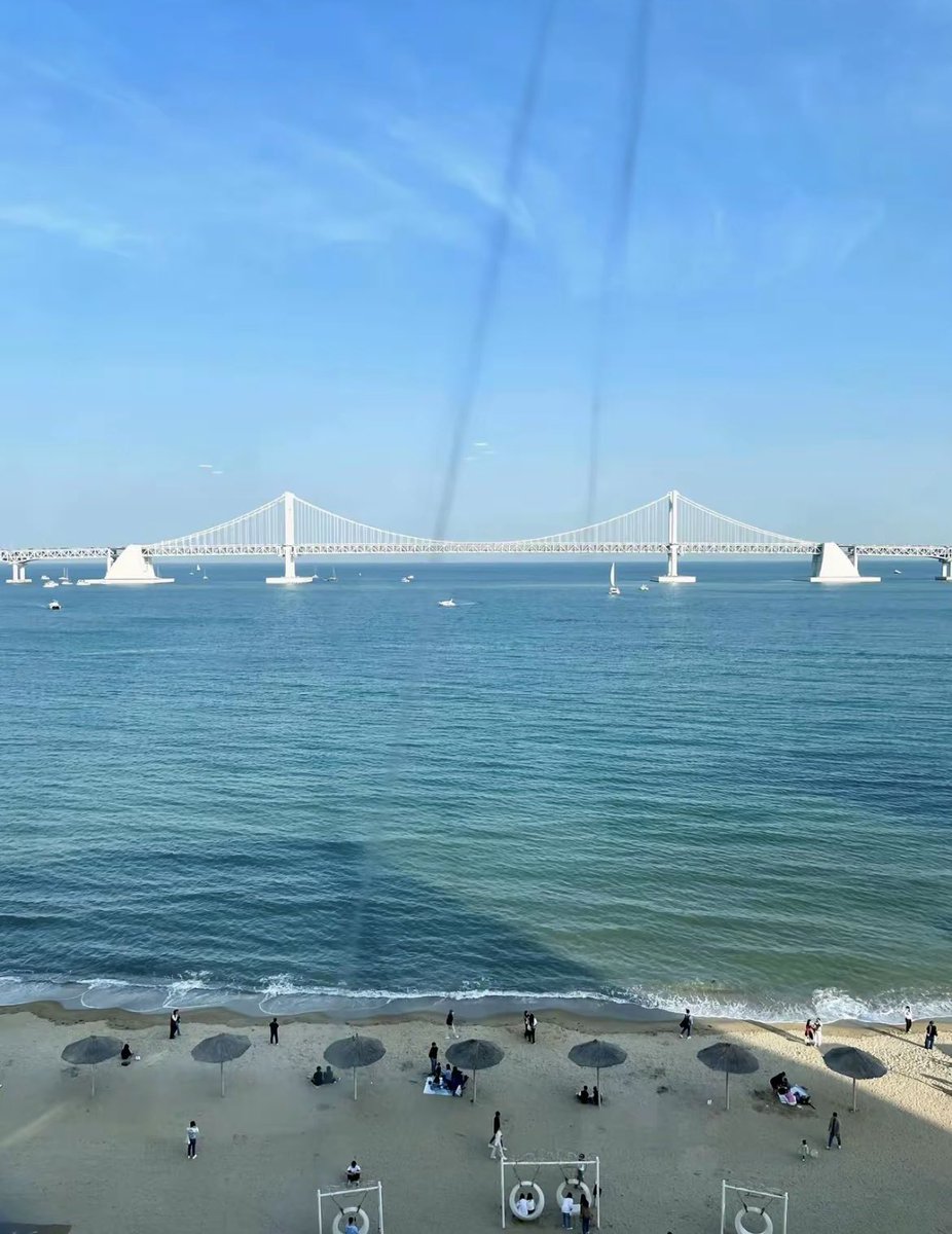 iice_sps's tweet photo. รีวิวที่พักปังๆในปูซาน🌊🌉
Hotel1 , Busan room type : premium ocean corner left  ราคา 619,600won 3วัน2คืน (พัก3คน) เราไปพักช่วงปลายเดือนเมษายน👇🏼

#รีวิวที่พัก  #ที่พักเกาหลี #รีวิวเกาหลี #เที่ยวเกาหลี https://t.co/xvGT8Nt0b5