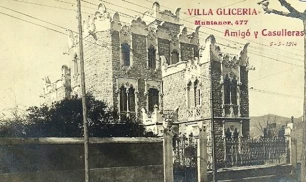 Criticartt's tweet photo. Quantes cases han desaparegut a Barcelona… una va ser aquesta q estava al carrer Muntaner i d la qual en vaig explicar la història aquí https://t.co/kZUthFVBg4 https://t.co/IXr3pRlNNM