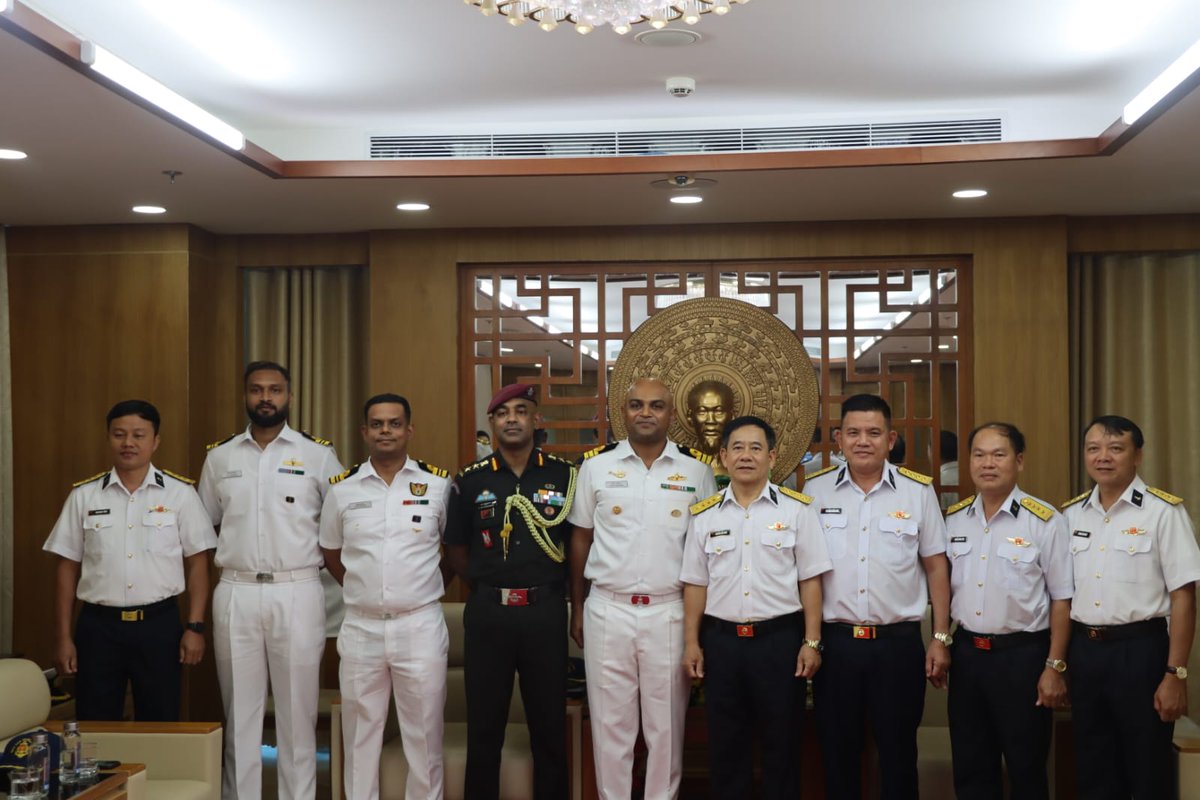 SpokespersonNavy tweet media