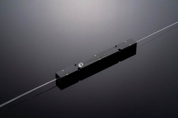OptizoneCompany's tweet photo. (6+1)×1 PM Pump Signal Combiner
Design for ultrafast laser systems and polarization-maintaining optical communication links, precisely engineered for polarization-sensitive applications.
#BeamCombiner #FiberLaser #PumpCombiner #Photonics #OpticalComponents https://t.co/4CxPeXSuQa