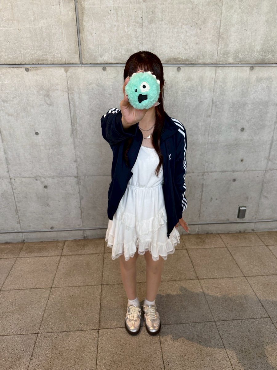 いれ tweet media