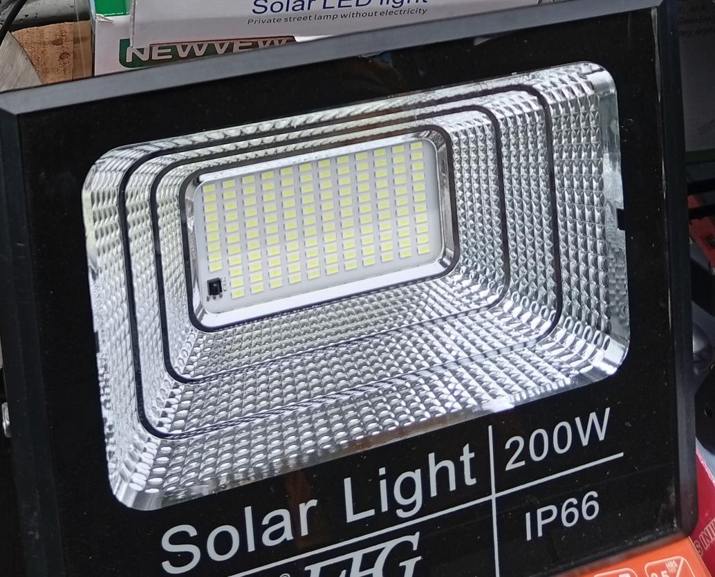 precisekam's tweet photo. Solar floor light. Durable and avoidable to purchase at Precise Access Control Solutions Ltd call on 08036781435 or WhatsApp on 08189810727 https://t.co/5PomaZqjmH