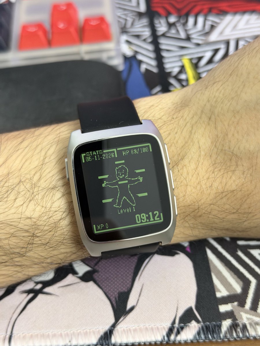 Darkxmx's tweet photo. It’s time 2 do it again !

It’s been 11 years since I got my pebble time  and even longer for my original pebble 
 But it feels so good to be back 

Thank you for bringing pebble back 🩵🥹@Pebble @ericmigi https://t.co/UnmONhzOHA