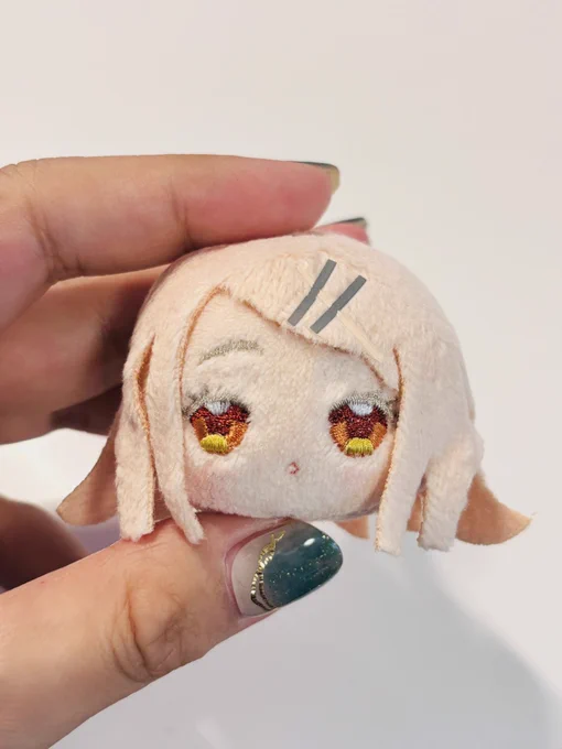 まぶたの線ないほうが好きだなと思って、取った
