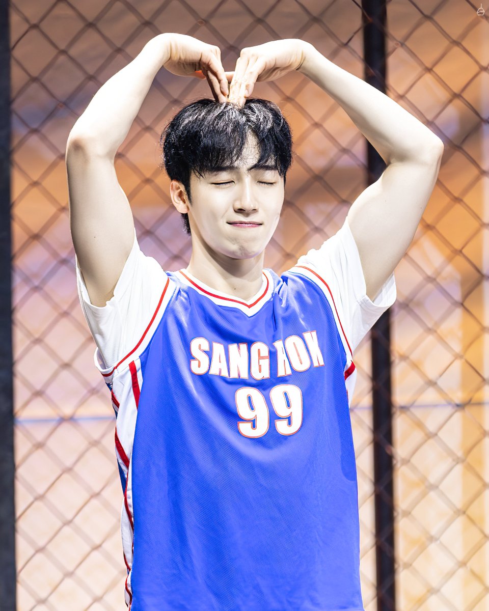 SolDam_bann's tweet photo. 전설의 리틀 농구단
260505 14시 커튼콜

승우 #곽민수 배우님 https://t.co/DrTZTmhjhr