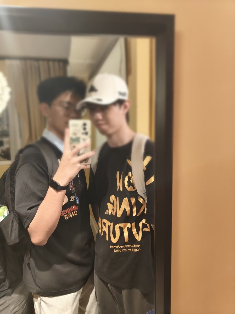 摸鱼大王🦈 tweet media