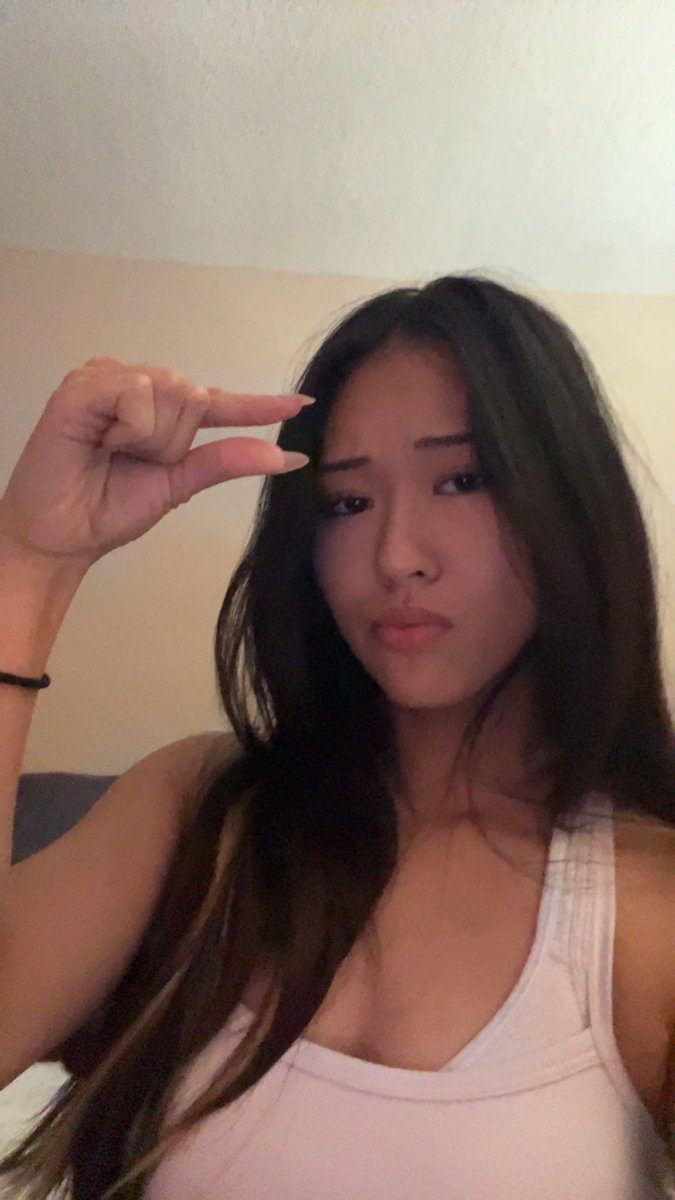 kikigoddess tweet media