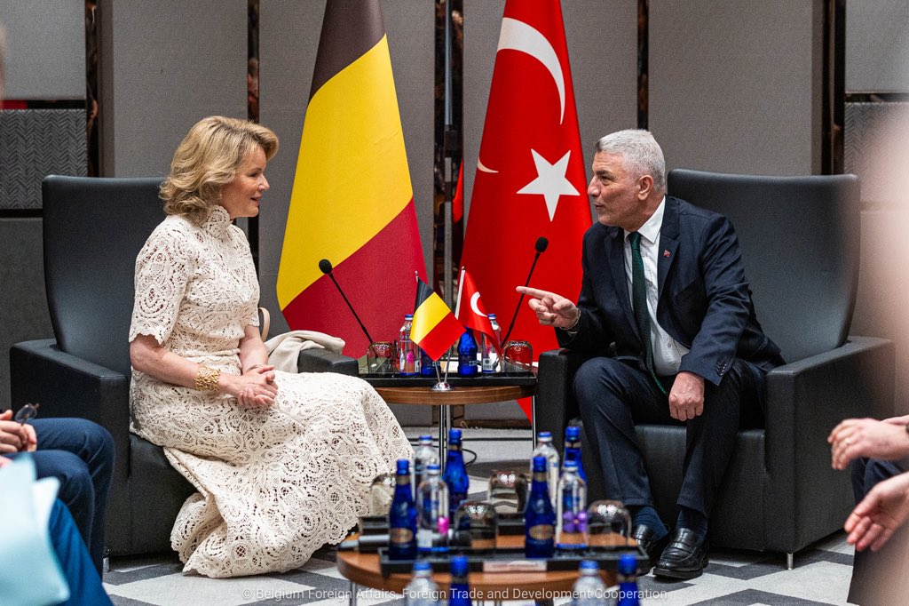 Hakan Çelik tweet media