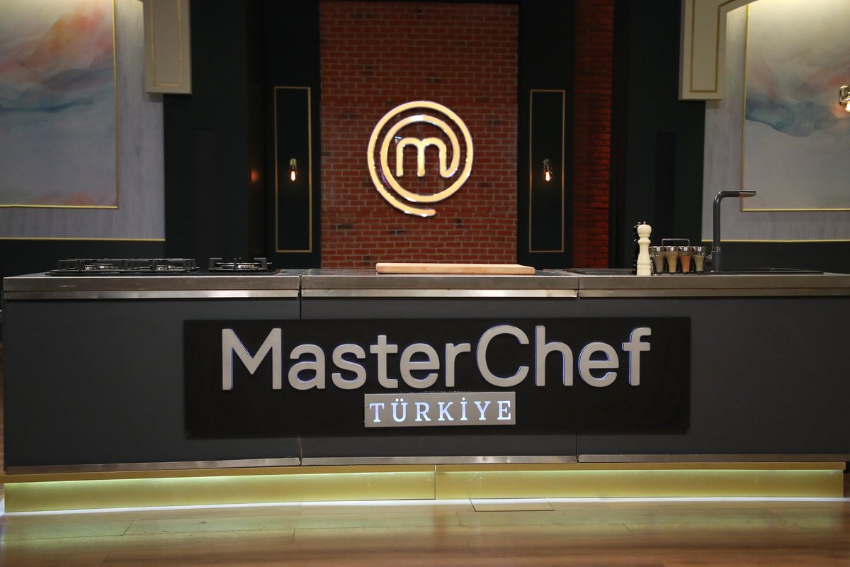 YUMURTASIZ OMLET YAPILACAĞINI İDDİA EDEN SAVCILIK VAR... MASTERCHEF'E KATILAMALARININ ÖNERİYORUM

Bu ise bir paradigma bile değil. Kimmiş bunlar?  Bir tanesi Abdullah Kulak Gözübüyük. “Modern Ceza Hukuku Bakımından Casusluk” başlıklı, Adalet Dergisi’nde yayımlanmış bir makale.