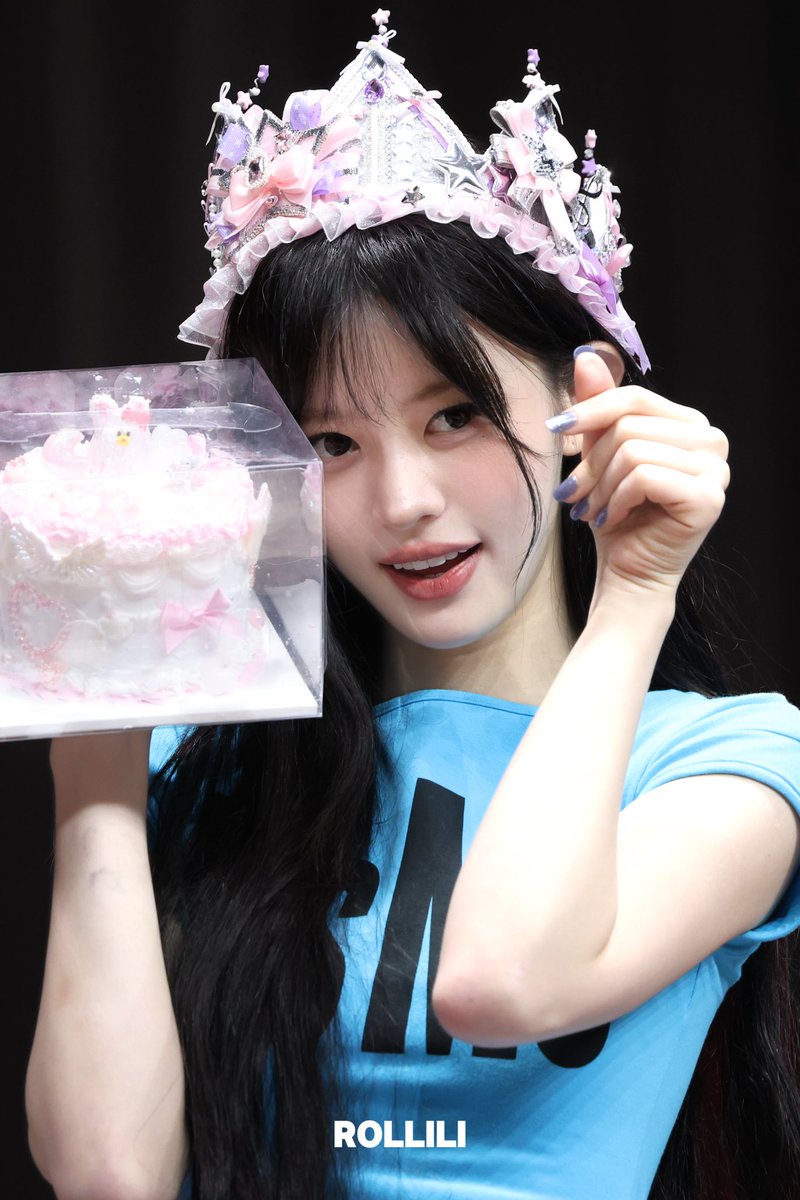 rollili_0806's tweet photo. 앞으로도 늘 행복해 주세요  #민주 #MINJU #아일릿 #ILLIT https://t.co/2QZJ2jc9yA