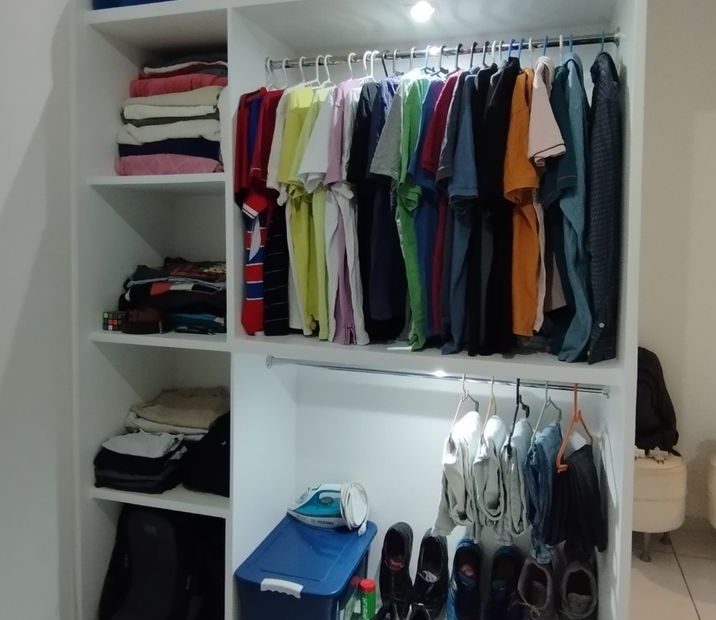 bulljunker's tweet photo. lowkey a clean room fixes half your problems https://t.co/xz9kOnU3Ox
