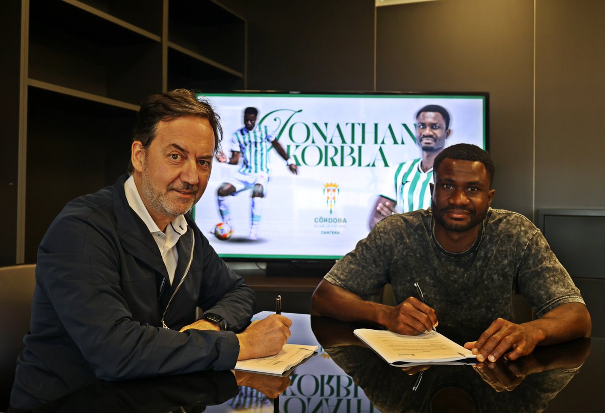 Cantera_CCF's tweet photo. 📰 𝘾𝙊𝙈𝙐𝙉𝙄𝘾𝘼𝘿𝙊 𝙊𝙁𝙄𝘾𝙄𝘼𝙇

✍️ Acuerdo para la renovación de Jonathan Korbla hasta ②⓪②⑦

ℹ️ https://t.co/2YlepzfyZU

💚 #CórdobaB | #CanteraCCF | #CórdobaCF https://t.co/Az5Xe3bdkC