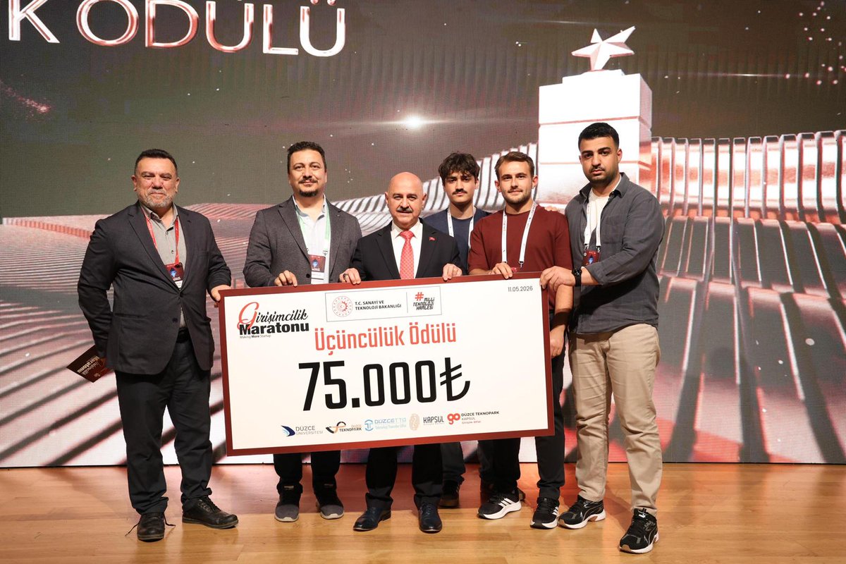 kapsulkulucka's tweet photo. 🚀 Girişimcilik Maratonu 2026 | Geleceğin Girişimcileri Büyük Finalde Ödülleriyle Buluştu!

Haber detayı için https://t.co/pVMANcX7u6 adresini ziyaret edebilirsiniz.

🤔 🚀 🤝

#GirişimcilikMaratonu #GM26 #BirFikirBirGelecek #EkipRuhu #BüyükFinal https://t.co/6td9fs36Cq