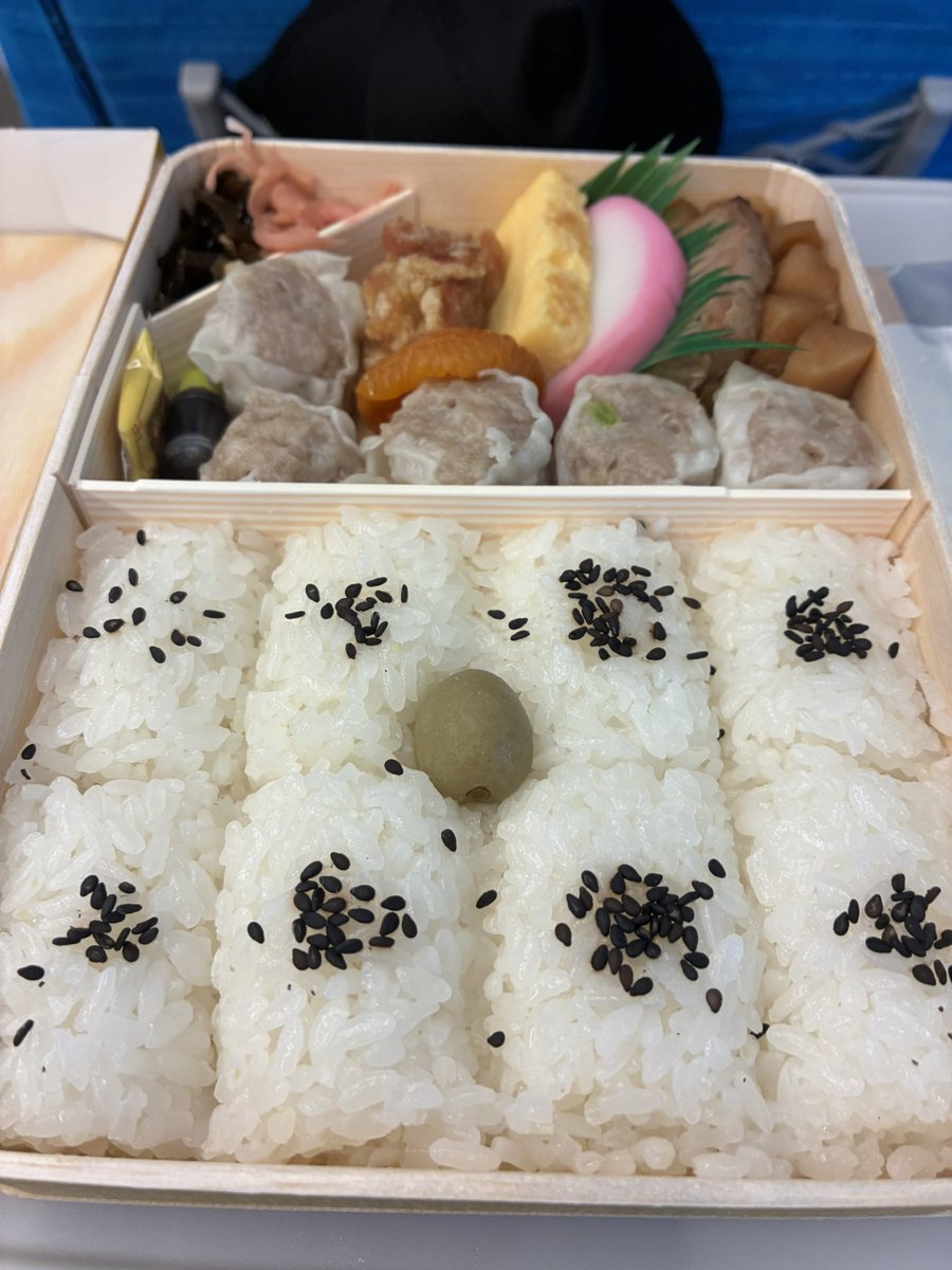 yolatch's tweet photo. 😋うまいしうまい https://t.co/lmzkIQU4Bt