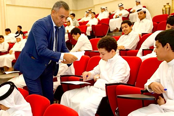 salahdis's tweet photo. وسط أجواء من التميز الأكاديمي، استضافت مدرسة #صلاح_الدين_الأيوبي الإعدادية اختبار #أولمبياد_الرياضيات، بإشراف مدير المدرسة أ. حسن الأحبابي والموجه أ. يوسف جرادات ومنسق القسم أ. أنور،فخورون بطلابنا المبدعين وهم يخطون نحو التميز العلمي. 📐 بنين 🇶🇦 https://t.co/3D8jaM52VG