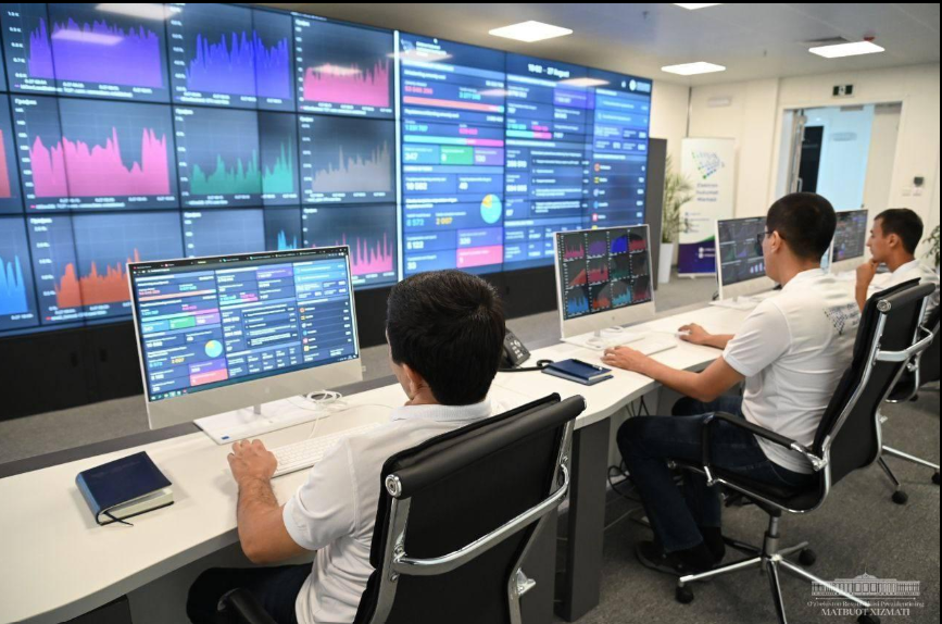 HEX641's tweet photo. What If Your Systems Could Think Ahead? Why NOC Services Are the Silent Strength Behind Smart Businesses

NOC (Network Operations Center) Services work quietly in the background, monitoring your systems 24/7, preventing issues. https://t.co/g39OK9YyOt