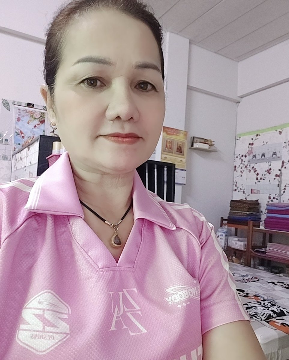 สาวใหญ่50+ตัวเล็กๆขาวๆ หน้าตาบ้านๆ☺️ tweet media
