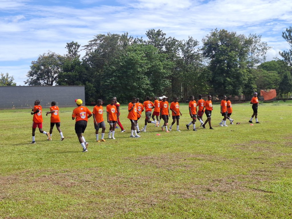 CricketUganda's tweet photo. 🏏 REWARD FOR THE BEST 🇺🇬

25 players from the Girls Schools Cricket Week in Gulu City have earned call-ups to the Cricket Uganda U-19 Girls Camp in Jinja.

The road to the ICC U-19 Women’s T20 World Cup Africa Qualifiers starts here 👊

14 players will make the final squad. https://t.co/8J7ogjVHui