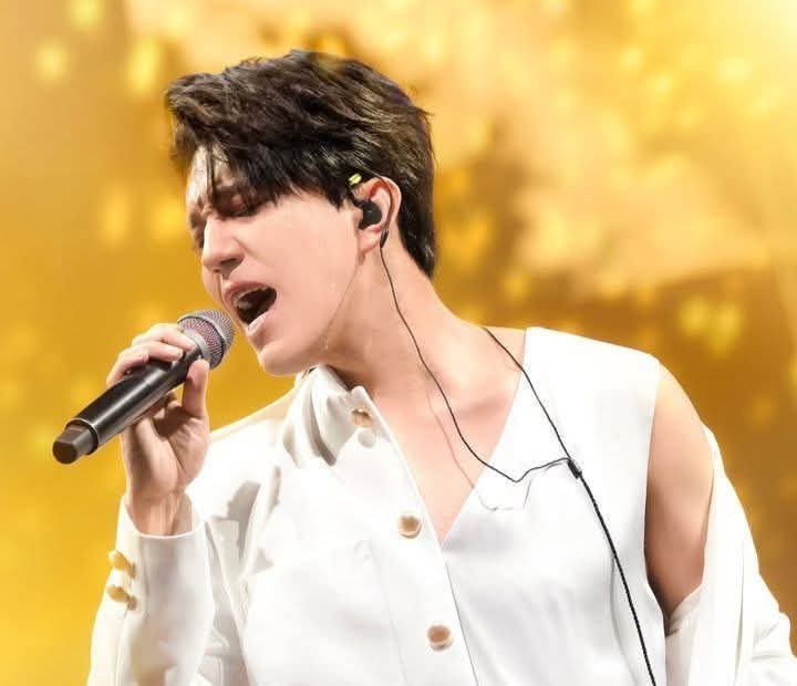Francy 🇮🇹🇮🇹 Dimash dear tweet media