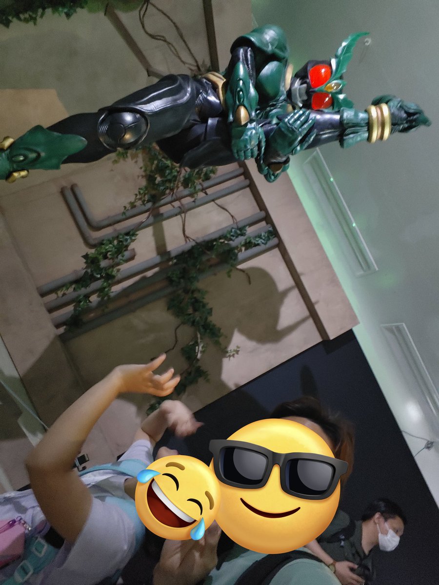 lmdc375's tweet photo. 昨年の「超クウガ展」に続き、今年は娘ちゃんと「真アギト展」へ。

クウガ同様、アギトも自分の青春を彩ってくれた作品。25年の時を経て、その世界を今度は娘ちゃんと一緒に楽しめたのは、本当に贅沢で幸せな時間でした😆

#真アギト展 https://t.co/pdRd8VeMG4