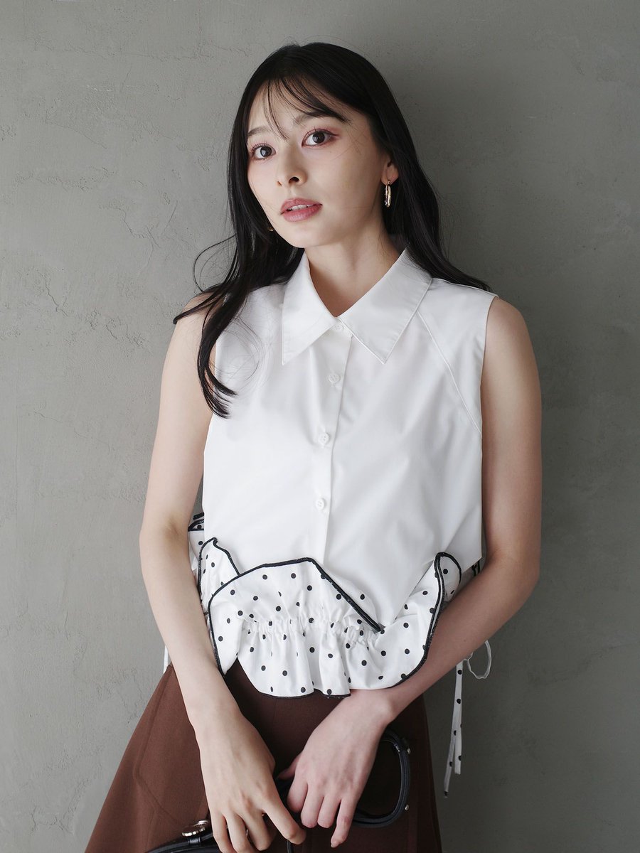 PRE ORDER】 ヘムフリルデコレーションブラウス ¥13,200 (tax in) 最大 