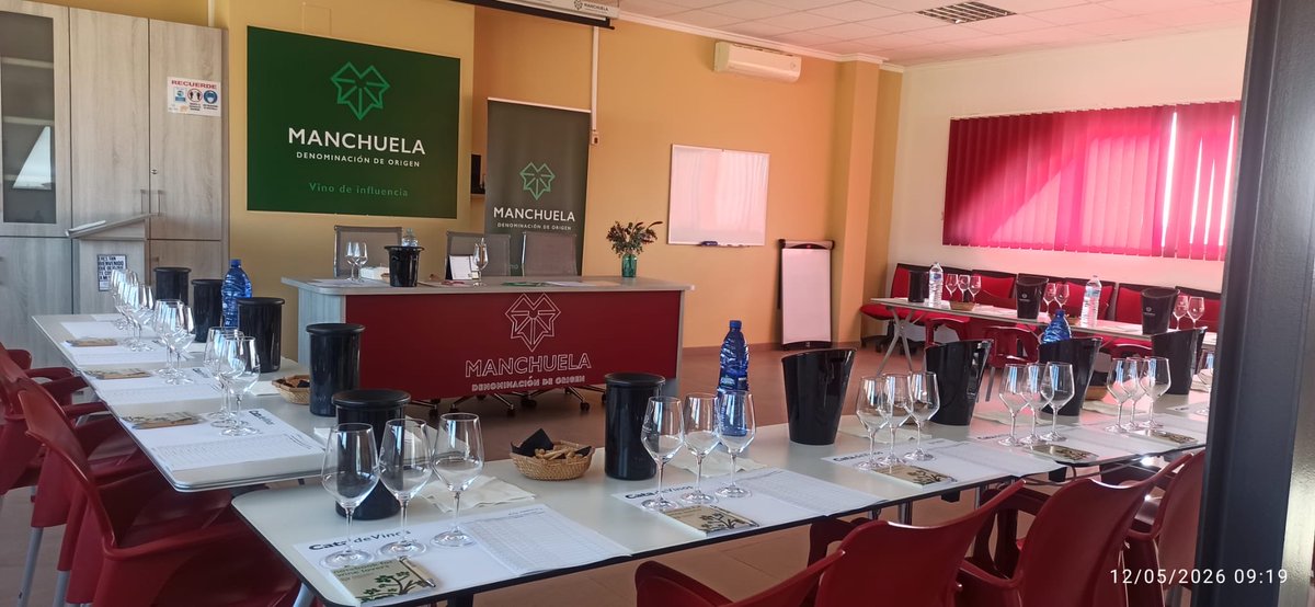 DOManchuela's tweet photo. Hoy tenemos la cata de calificación de nuestros vinos. #domanchuela #vinodeinfluencia https://t.co/ngVWLDwgKJ
