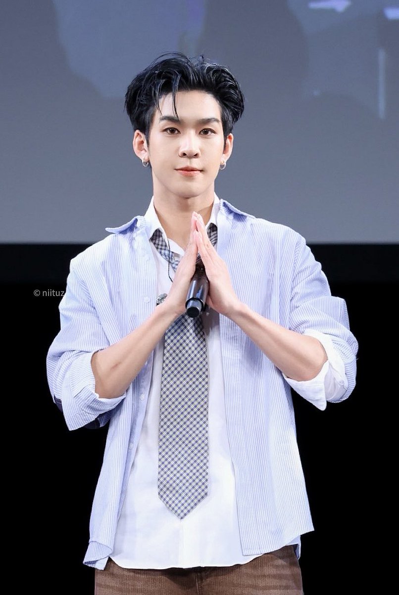𝙉𝙞𝙞𝙩𝙪𝙯 ➷˚ ༘ นิตุ๊สสสสนอนอยู่ tweet media