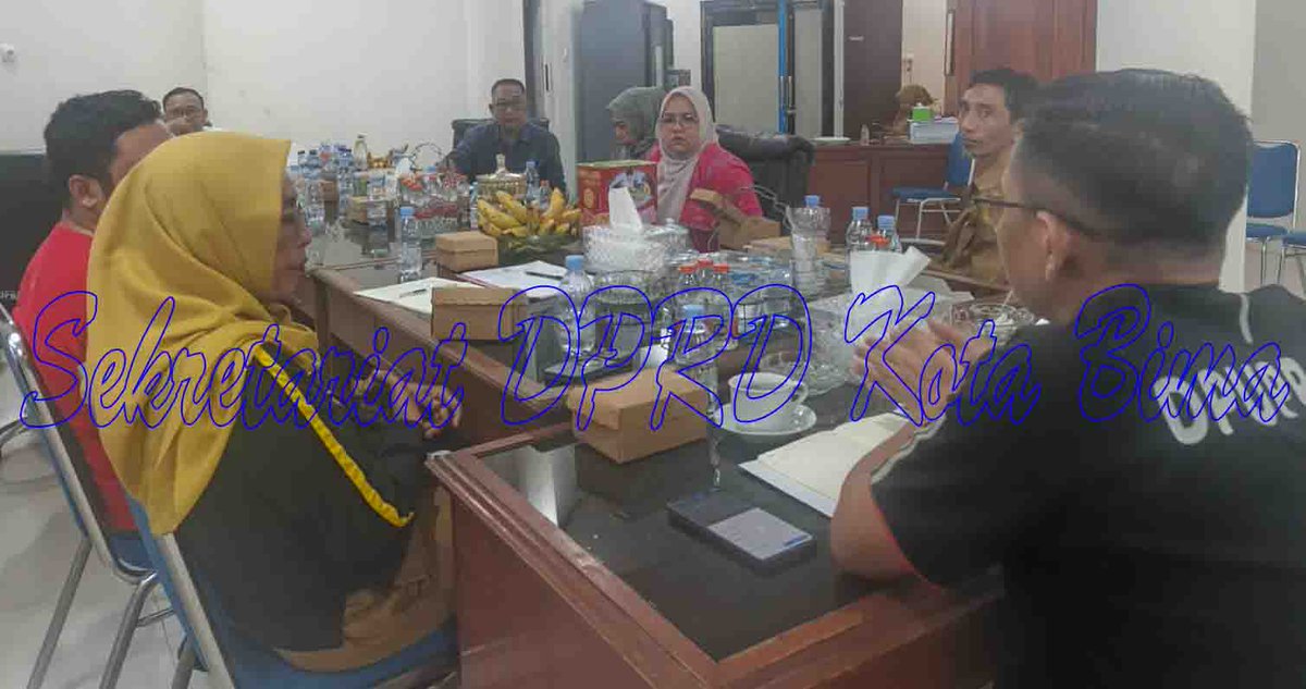 Setwankotabima's tweet photo. Komisi III DPRD Kota Bima Gelar Rapat Kerja Tindak Lanjuti Aspirasi Terkait Penataan Lapangan Serasuba.

Lanjutbaca ;https://t.co/8PVkpE4uUW

📸 Foto / 🖋️ Editor: dian
 ✍️ Adm:@Setwankotabima 
 📰 Sumber:Sekretariat DPRD Kota Bima https://t.co/q9kVAnAa4K