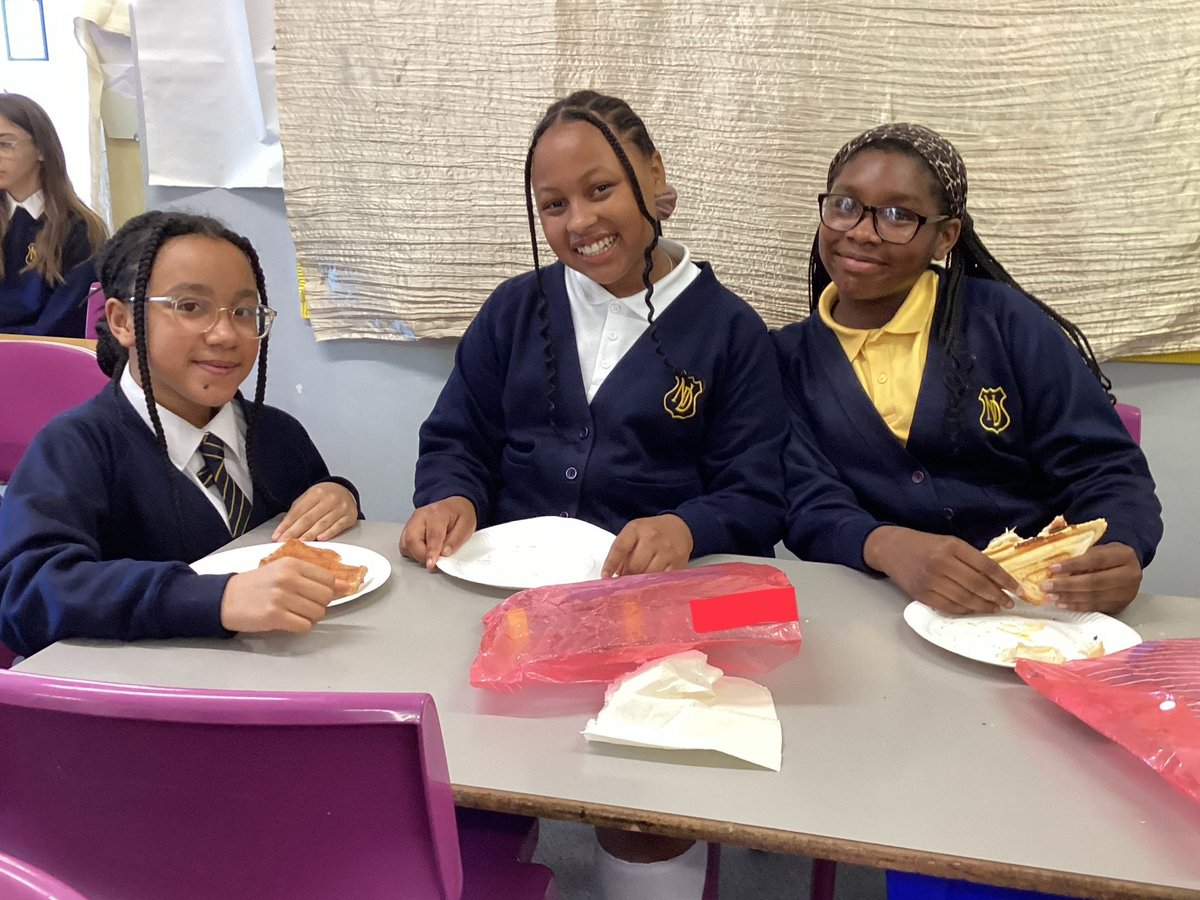 NotreDameCPSch's tweet photo. Our Year 6 children have been arriving early to enjoy a special breakfast before their SATs this week. From toasties to fresh fruit,  it certainly looks like they are enjoying it! 🥪🍇 Wishing all of our Year 6 pupils the very best, we are so proud of you all 🌟 #SATsWeek #Year6 https://t.co/arjxjNoZYT