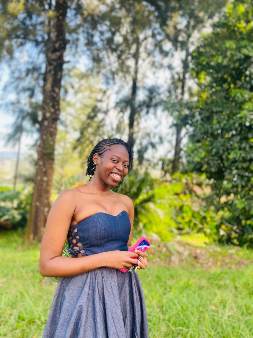 She's Art🎨📸🌚 tweet media