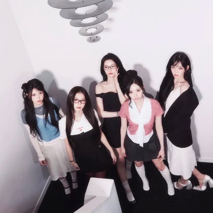 FROMIS_9 BASE tweet media