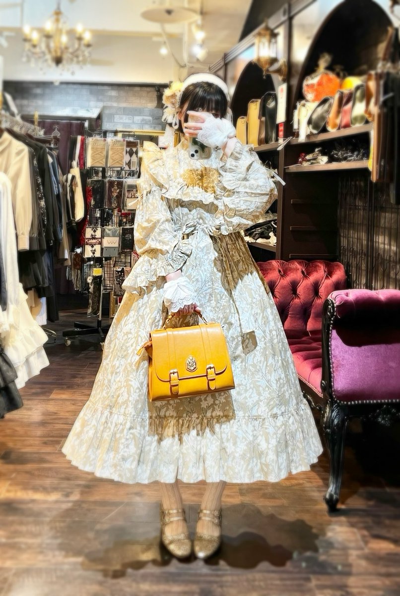 💐入荷情報💐 【HERHUM】 優雅なひとときネグリジェドレス(ブラウン