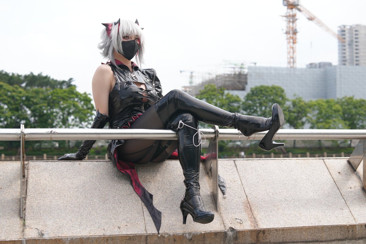 w琉璃w tweet media