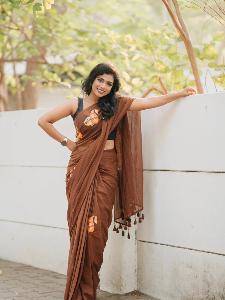 ActrezHub's tweet photo. #SwethaKumar #Swetha https://t.co/9bOb2rX0tW