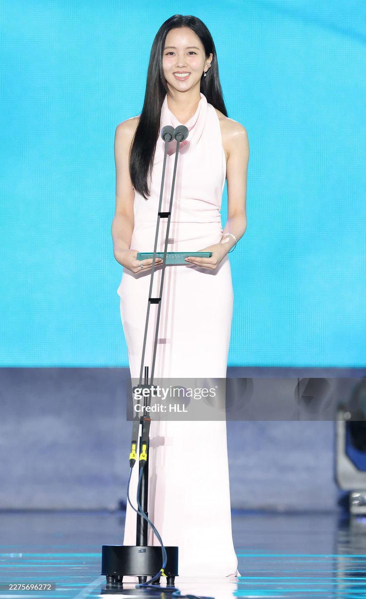 Kim Sohyun_Daily tweet media