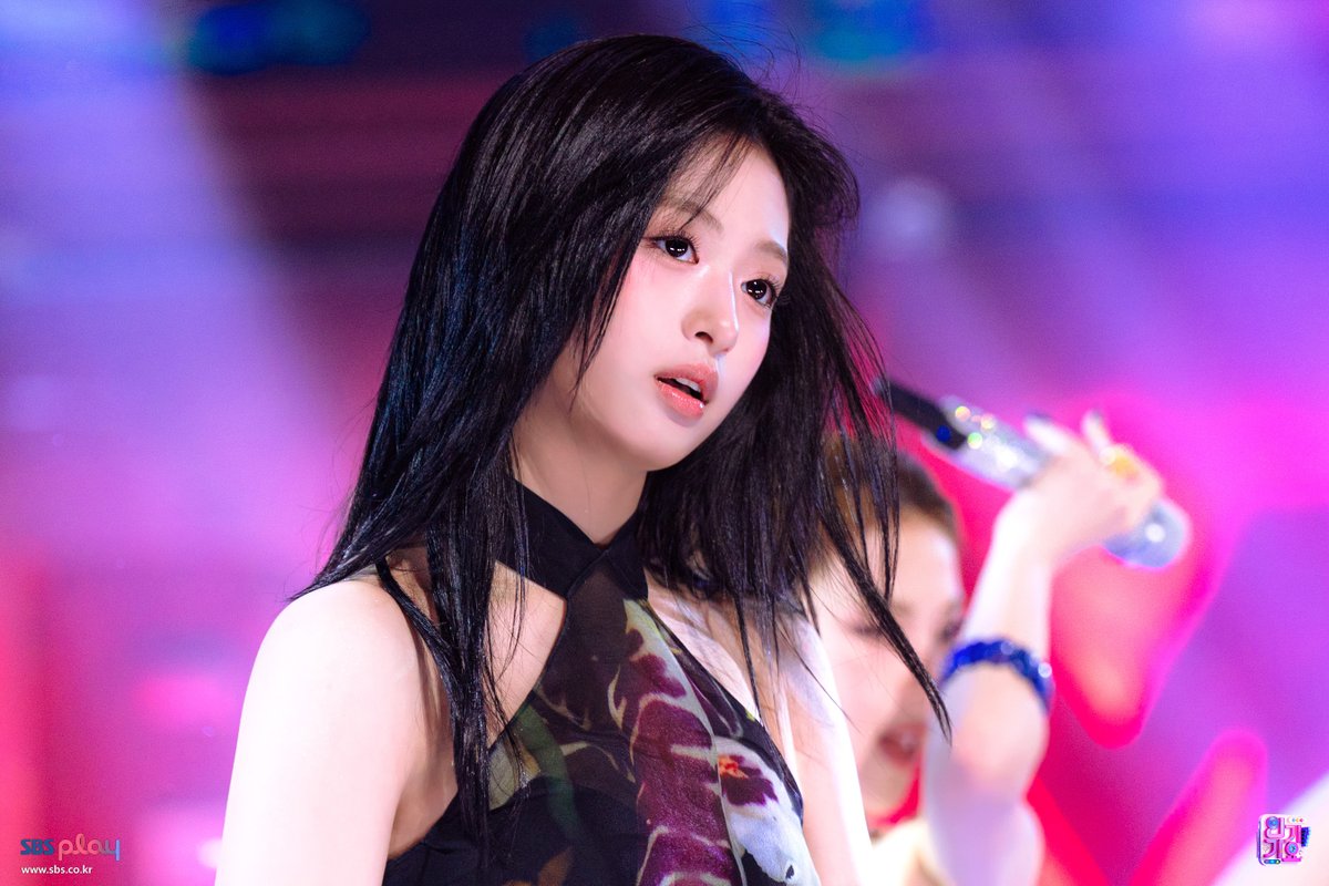 SBS 인기가요 (SBS Inkigayo) tweet media