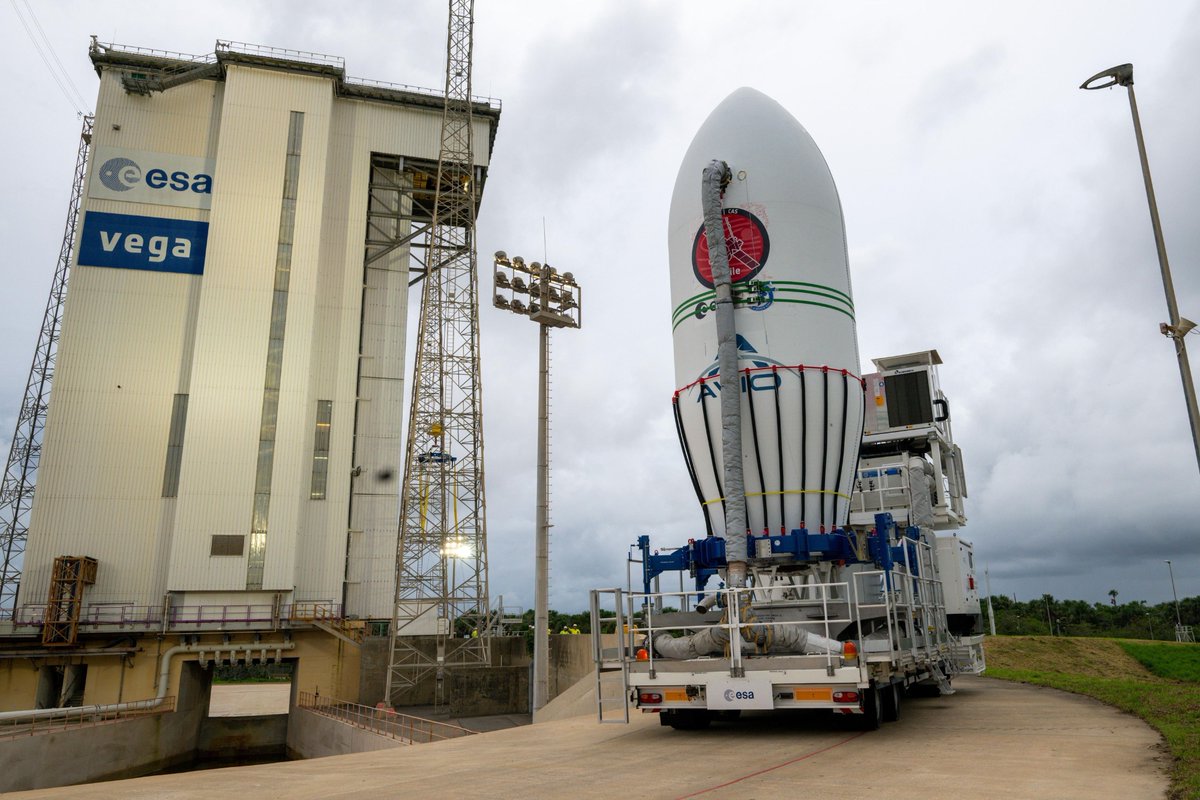 European Space Agency tweet media