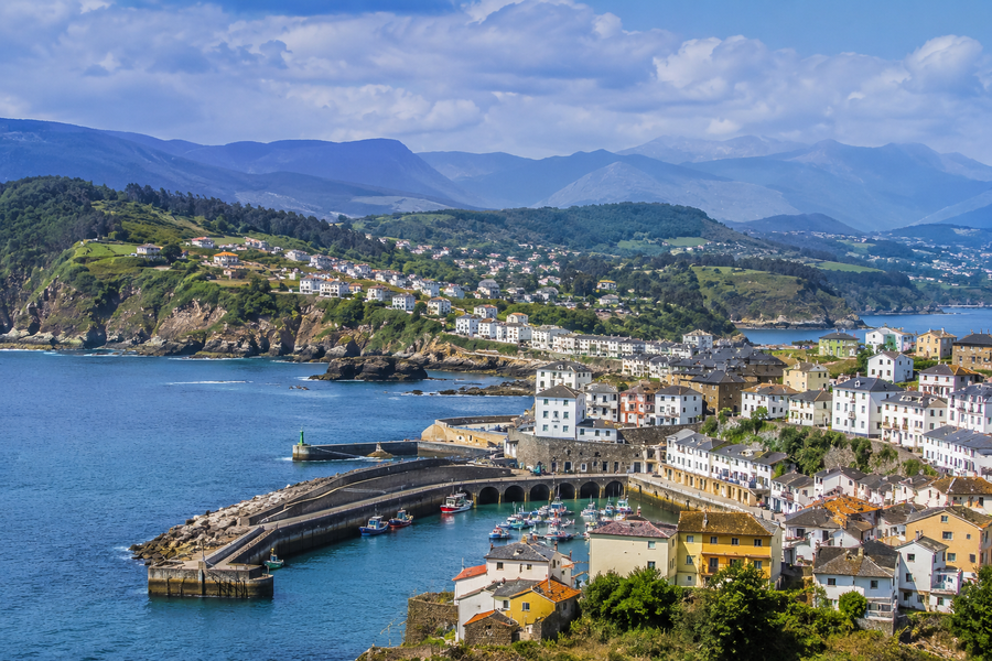 fastur_es's tweet photo. El Occidente asturiano gana protagonismo en el auge del turismo rural en Asturias: 
Comarcas como Oscos-Eo, Navia, Valdés o Fuentes del Narcea están captando más visitantes en busca de naturaleza y experiencias. 
https://t.co/nQiBk8efwR 
#Asturias #TurismoAsturias #TurismoRural https://t.co/yS4TzAUgYh